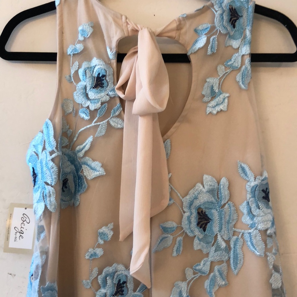 NWT Beige by Eci Swing Dress - S - Picture 5 of 6